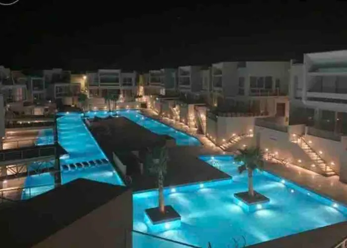Gouna Pool View With Rooftop Living & Bbq Grill