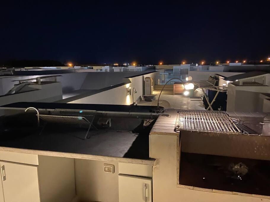 Gouna Pool View With Rooftop Living & Bbq Grill *