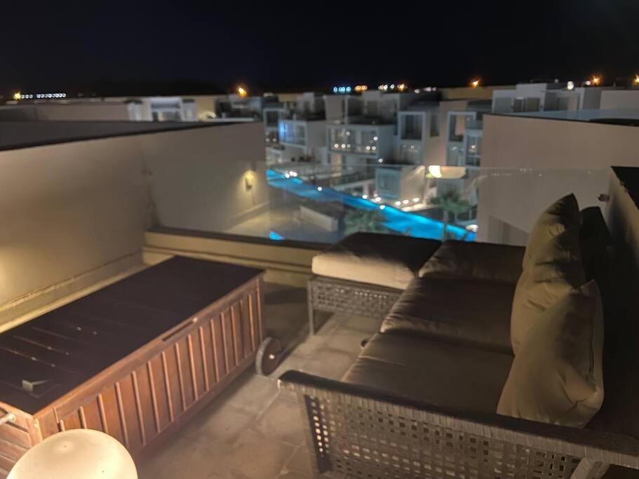 Gouna Pool View With Rooftop Living & Bbq Grill *