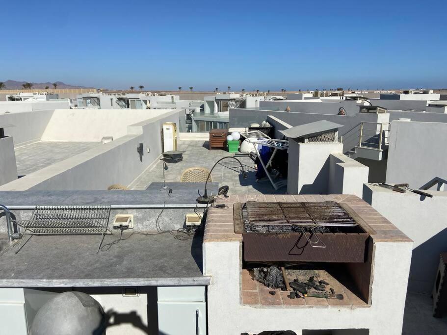 Gouna Pool View With Rooftop Living & Bbq Grill Appartement Hurghada